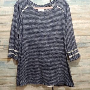 Super Cute Tee with Lace Up Gusset Back 14/16